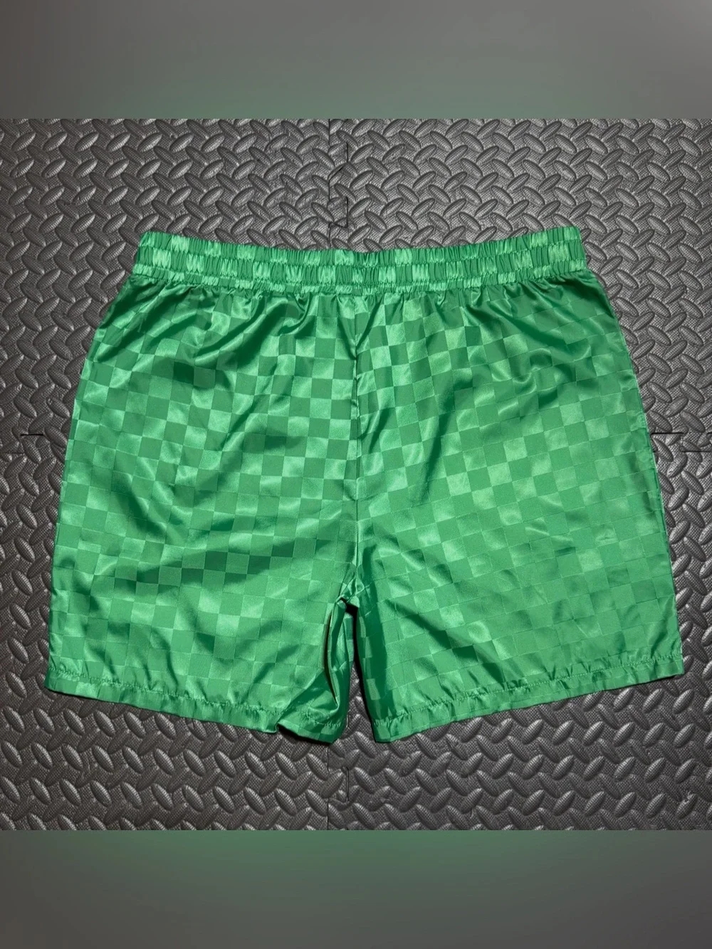 Umbro Mexico Soccer Checkered Shorts Green Vintage Style Shiny Mens Large NEW